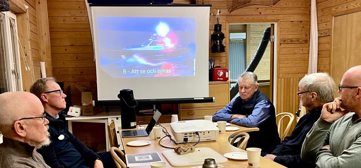 Kafé om mörkernvigering